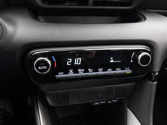 Toyota YARIS 1.5 Hybrid 115 Comfort Limited + | Dealeronderhouden | Onderweg-naar-dealer