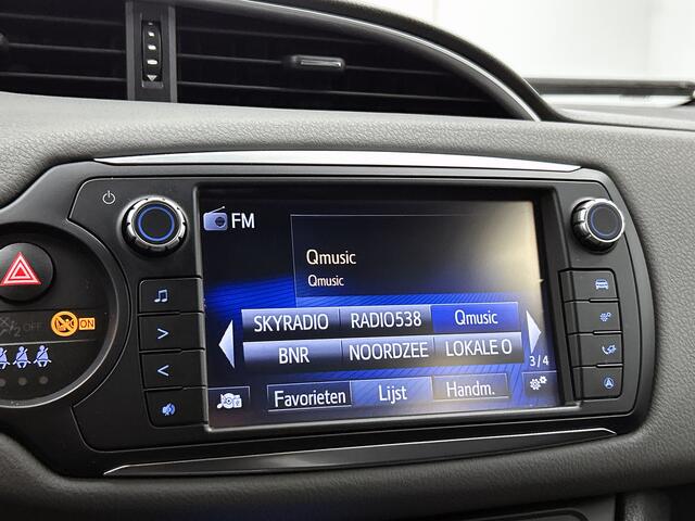 Toyota YARIS 1.5 Hybrid Volcano Edition | Onderweg-naar-dealer
