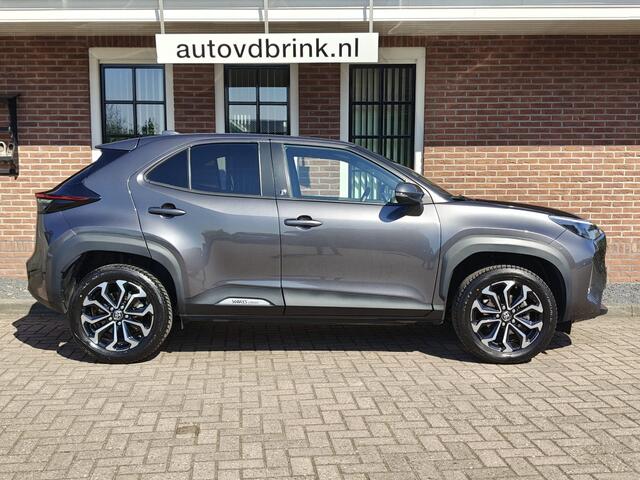 Toyota YARIS Cross 1.5 Hybrid Explore, CAMERA / STOELVERWARMING