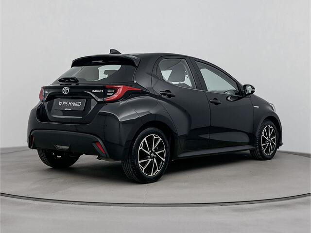 Toyota YARIS 1.5 Hybrid Dynamic | Apple Carplay-Android Auto | 16" Lichtmetalen velgen | Achteruitrijcamera |