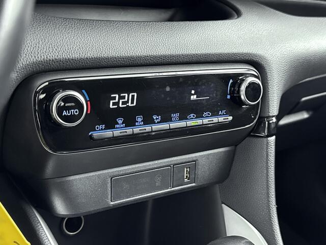 Toyota YARIS 1.5 Hybrid Dynamic | Apple Carplay-Android Auto | 16" Lichtmetalen velgen | Achteruitrijcamera |