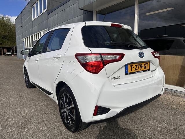 Toyota YARIS 1.5 Hybrid Y20 LICHTMETAAL,CRUISE,CAMERA