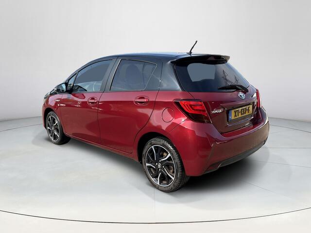 Toyota YARIS 1.5 Hybrid Volcano Edition **CRUISE CONTROL/ NAVIGATIE/ CLIMATE CONTROL**