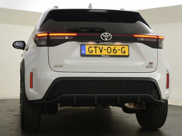 Toyota YARIS Cross 1.5 Hybrid 130 GR Sport | Blindspot | PDC V+A | Stoelverw. |