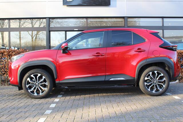 Toyota YARIS Cross 1.5 Hybrid 115 Dynamic Plus | Rijklaar | Trekhaak | Stoel/-stuurverw. | Apple/Android | Navi | Keyless | LED | Camera | Adap.cruise | Clima