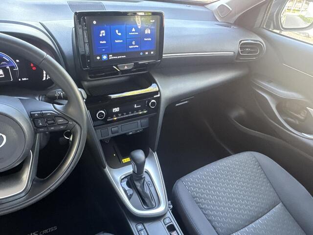 Toyota YARIS Cross 1.5 Hybrid 115 Business Plus | 06-10141018 Voor meer informatie