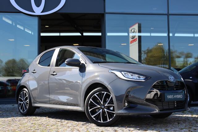Toyota YARIS 1.5 Hybrid 115 Dynamic, Comfort Pack, BSM, Lende steun, Focus Camera, Apple Carplay / Android Auto.