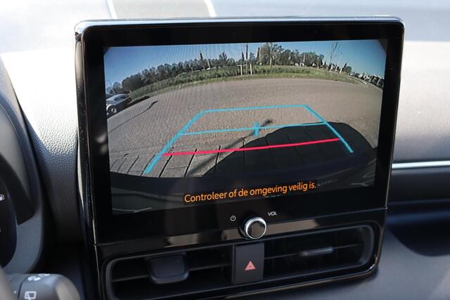 Toyota YARIS 1.5 Hybrid 115 Dynamic, Comfort Pack, BSM, Lende steun, Focus Camera, Apple Carplay / Android Auto.