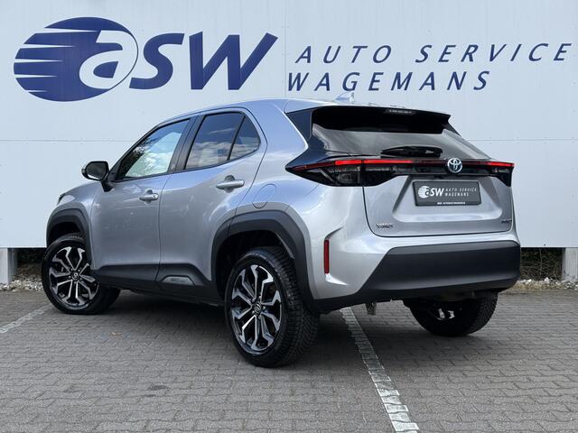 Toyota YARIS Cross 1.5 Hybrid Team D | Navi | ACC | CarPlay | Camera | Keyless