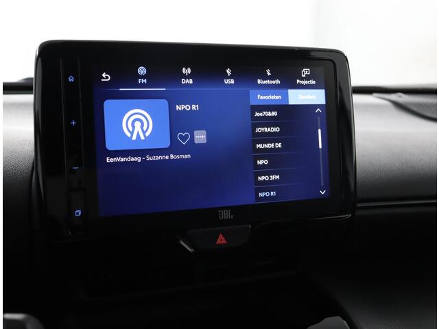 Toyota YARIS Cross 1.5 Hybrid GR Sport | Head-Up display | JBL Audio | Navigatie | Eerste eigenaar |