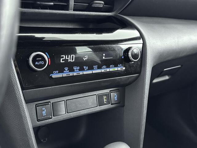 Toyota YARIS Cross 1.5 Hybrid Dynamic | Stuur-Stoelverwarming | Achteruitrijcamera | Cruise Control Adaptief |