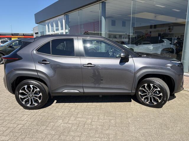 Toyota YARIS Cross 1.5 Hybrid Dynamic | Trekhaak | Navi | All-season |