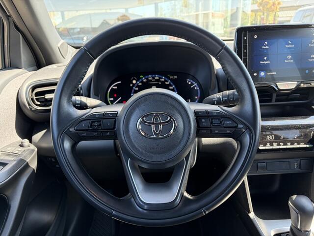 Toyota YARIS Cross 1.5 Hybrid Dynamic | Trekhaak | Navi | All-season |