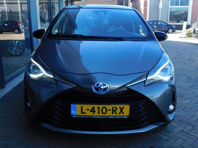 Toyota YARIS 1.5 Hybrid Dynamic Bi-Tone | Apple Carplay Android Auto