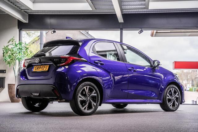 Toyota YARIS 1.5 Hybrid 115 First Edition