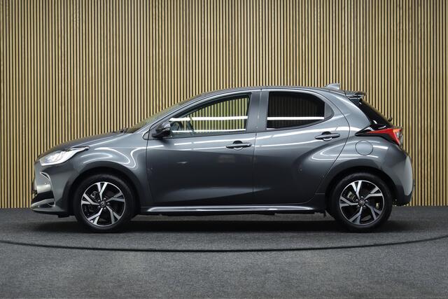 Toyota YARIS 1.5 Hybrid 115 Dynamic + Comfort Pack | Adaptive-cruise | Apple Carplay & Android Auto | Parkeerhulp | Camera | Clima | Maps Navigatie | Keyless | Stoel & Stuurverwarming | Dodehoekdetectie