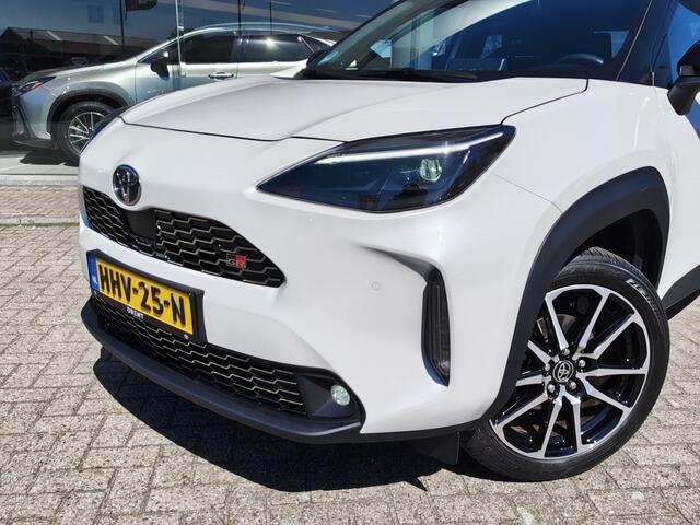Toyota YARIS Cross 1.5 Hybrid 130 GR Sport | Head-Up Display | Navi | JBL | Sensore