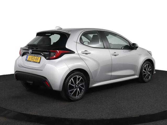 Toyota YARIS 1.5 Hybrid Dynamic | Apple Carplay/Android Auto | Navigatie | Parkeercamera |
