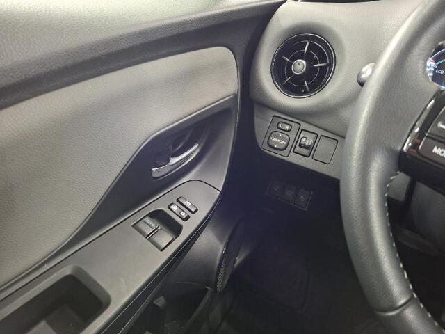 Toyota YARIS 1.5 Hybrid Automaat, Camera! Nieuwe APK! VERWACHT!!