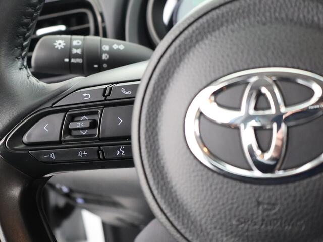 Toyota YARIS 1.5 Hybrid 115 Dynamic | NIEUW & DIRECT LEVERBAAR | PRIJS INCL. ALLE ACTIES | MEERDERE KLEUREN OP VOORRAAD |