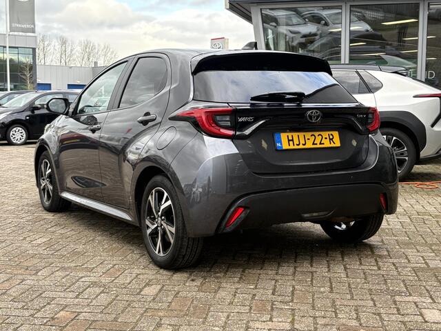 Toyota YARIS 1.5 Hybrid 115 Dynamic Comfort Pack | Stoel- Stuurverw. | Dodehoek | PDC V+A | Keyless | Camera | ACC
