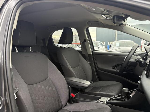 Toyota YARIS 1.5 Hybrid 115 Dynamic Comfort Pack | Stoel- Stuurverw. | Dodehoek | PDC V+A | Keyless | Camera | ACC
