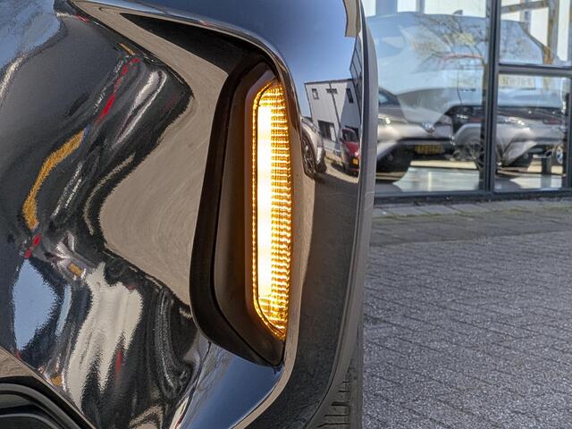 Toyota YARIS Cross 1.5 Hybrid 115 First Edition | Stoel- Stuurverwarming | Keyless | ACC | Camera | Led | Qi-lader