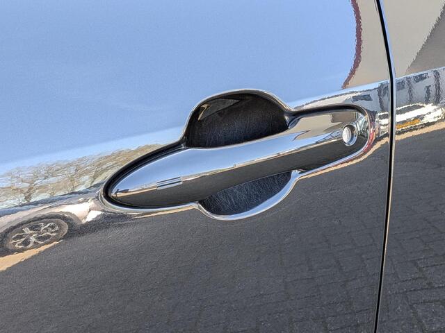 Toyota YARIS Cross 1.5 Hybrid 115 First Edition | Stoel- Stuurverwarming | Keyless | ACC | Camera | Led | Qi-lader