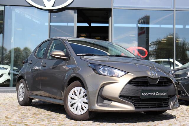 Toyota YARIS 1.5 VVT-i Active Parkeercamera, Apple carplay, Android auto.