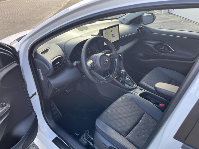 Toyota YARIS 1.5 Hybrid 115 Dynamic | Comfort Pack | ¤2.900,- voordeel! | Direct leverbaar