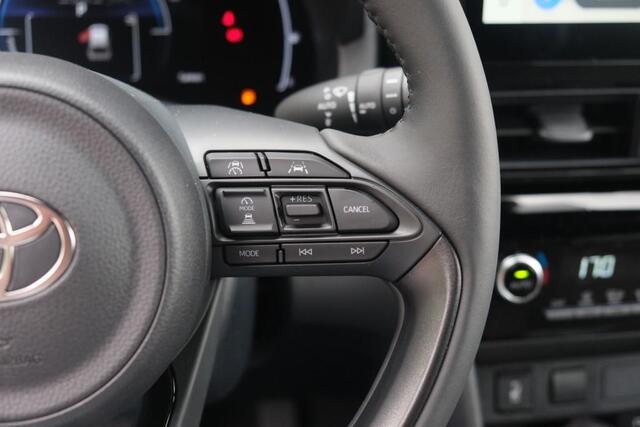 Toyota YARIS Cross 1.5 Hybrid 115pk CVT Dynamic | Comfort Pack | App Connect | Adaptive Cruise | Full LED | Camera | Keyless | Blind Spot | Stoelverwarming