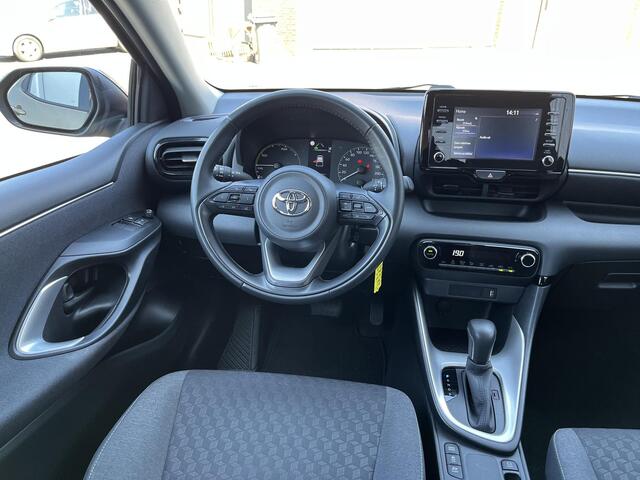 Toyota YARIS 1.5 Hybrid Active | 18.000 KM | Apple/Android Navigatie |