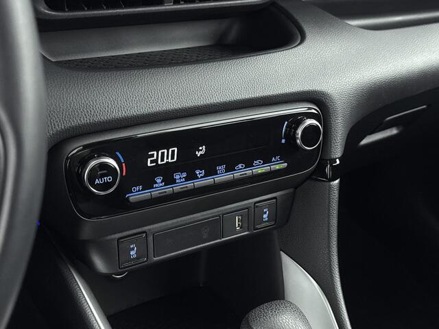 Toyota YARIS 1.5 Hybrid Dynamic