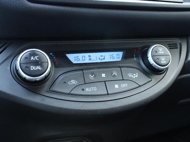 Toyota YARIS 1.5 Hybrid Active