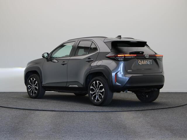 Toyota YARIS Cross 1.5 Hybrid 115 Dynamic | Stoel- en stuurwielverwarming | Voorruitverwarming | LMV | Achteruitrijcamera |