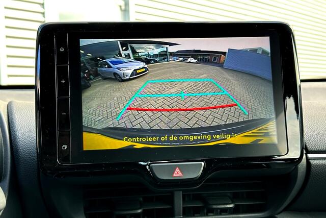 Toyota YARIS Cross 1.5 Hybrid Dynamic Carplay / Camera