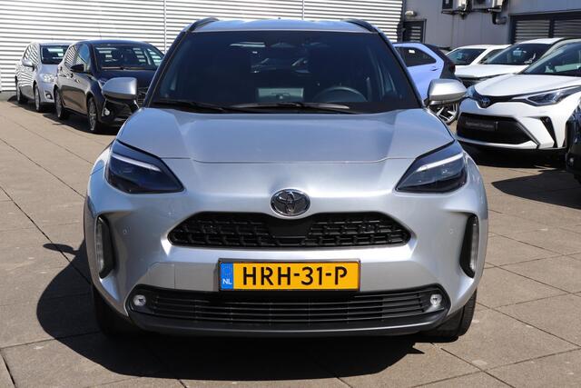 Toyota YARIS Cross 1.5 Hybrid 115 First Edition, Comfort pack, Stoel & Stuur verwarming, BSM, Parkeersensoren!