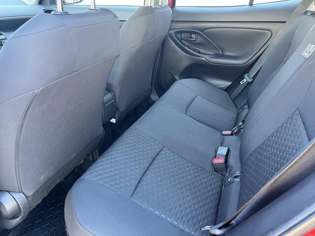 Toyota YARIS Cross 1.5 Hybrid 115 Active Limited Parkeersensoren Carplay Clima Cruise