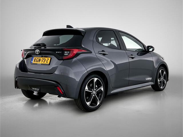 Toyota YARIS 1.5 Hybrid 130 Executive | Parkeersensor voor en achter | Navigatiesysteem |