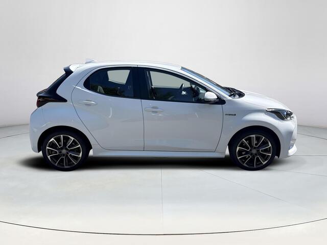 Toyota YARIS 1.5 Hybrid 115 First Edition | Navigatie | Apple CarPlay/Android auto | Achteruitrijcamera