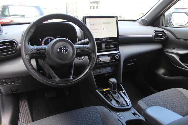 Toyota YARIS Cross 1.5 Hybrid 115 Dynamic Plus | Rijklaar | Parelmoer | Apple/Android | Camera | Adap Cruise | Stoel-/Stuurverw. | Navi | LED | Keyless