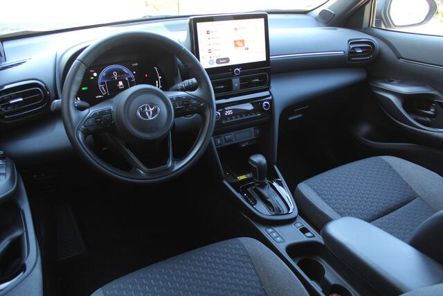 Toyota YARIS Cross 1.5 Hybrid 115 Dynamic Plus | Rijklaar| Apple/Android | Camera | Adap Cruise | Stoel-/Stuurverw. | Navi | LED | Keyless