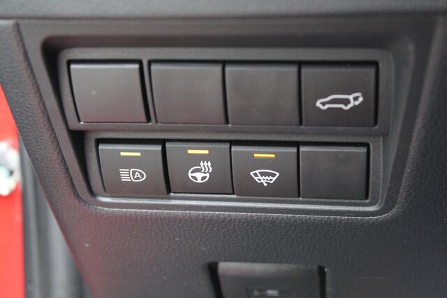 Toyota YARIS Cross 1.5 Hybrid Dynamic Plus | Rijklaar | Blind Spot | Head Up | Sensoren v+a | El.klep | Stoel-/stuurverw. | LED | Apple/Android