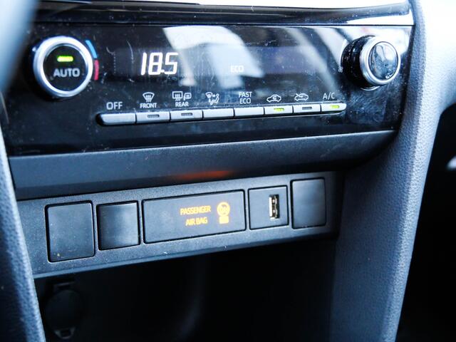 Toyota YARIS Cross 1.5 Hybrid Automaat | CAMERA | CARPLAY | CRUISE CONTROL |