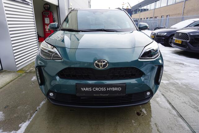Toyota YARIS Cross 1.5 Hybrid 130 Dynamic |Navi|Carplay|PDC V+A|Dodehoek|Camera|Stoel en stuurverw.|