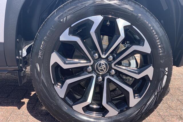 Toyota YARIS Cross 1.5 Hybrid Dynamic AWD