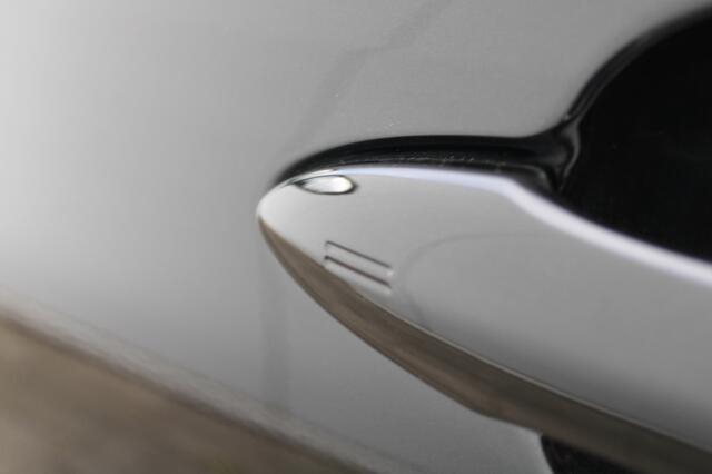 Toyota YARIS Cross 1.5 Hybrid Dynamic / Trekhaak