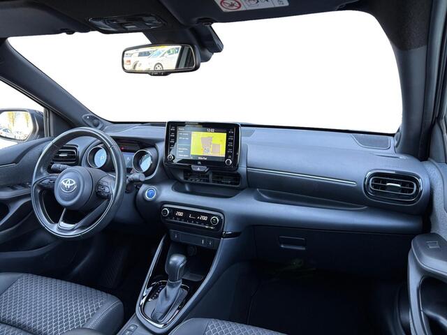 Toyota YARIS 1.5 Hybrid Executive ? LED ? ACC ? Stoelverwarming