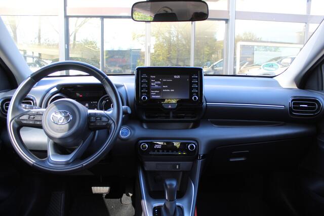 Toyota YARIS 1.5 Hybrid Dynamic | Rijklaar | Trekhaak | DAB+ | Apple/Android | Clima | Adap.Cruise | Camera