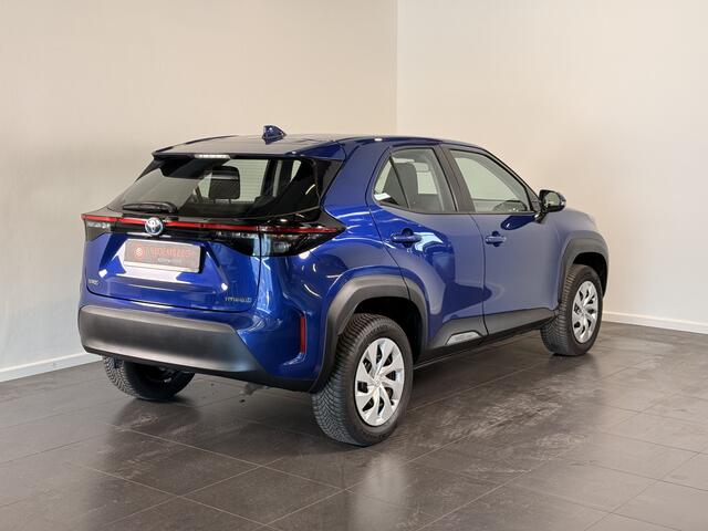 Toyota YARIS Cross 1.5 Hybrid Active | Elekt. Inklapbare spiegels | All season banden |